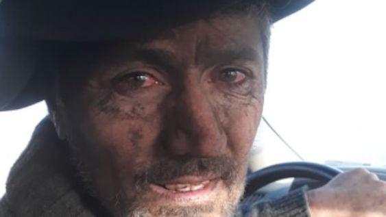 Córdoba: una joven indignada por los incendios subió una foto de su padre casi abatido y se hizo viral