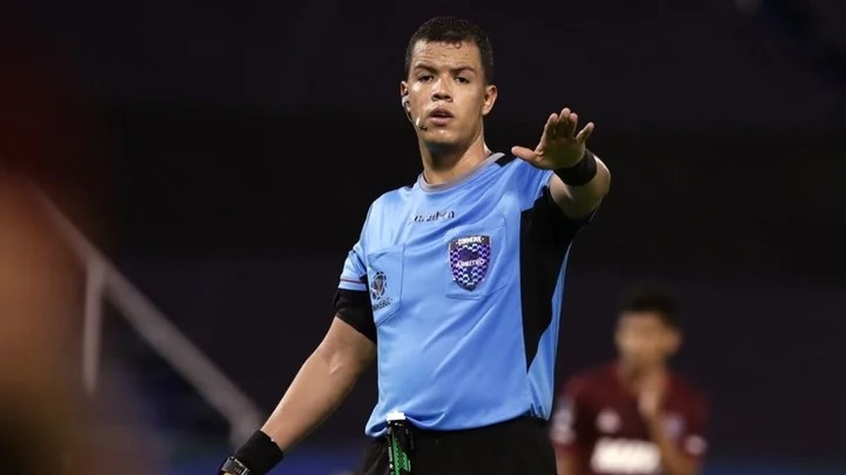 Los equipos de Argentina ya tienen sus árbitros para la Copa Libertadores y Sudamericana