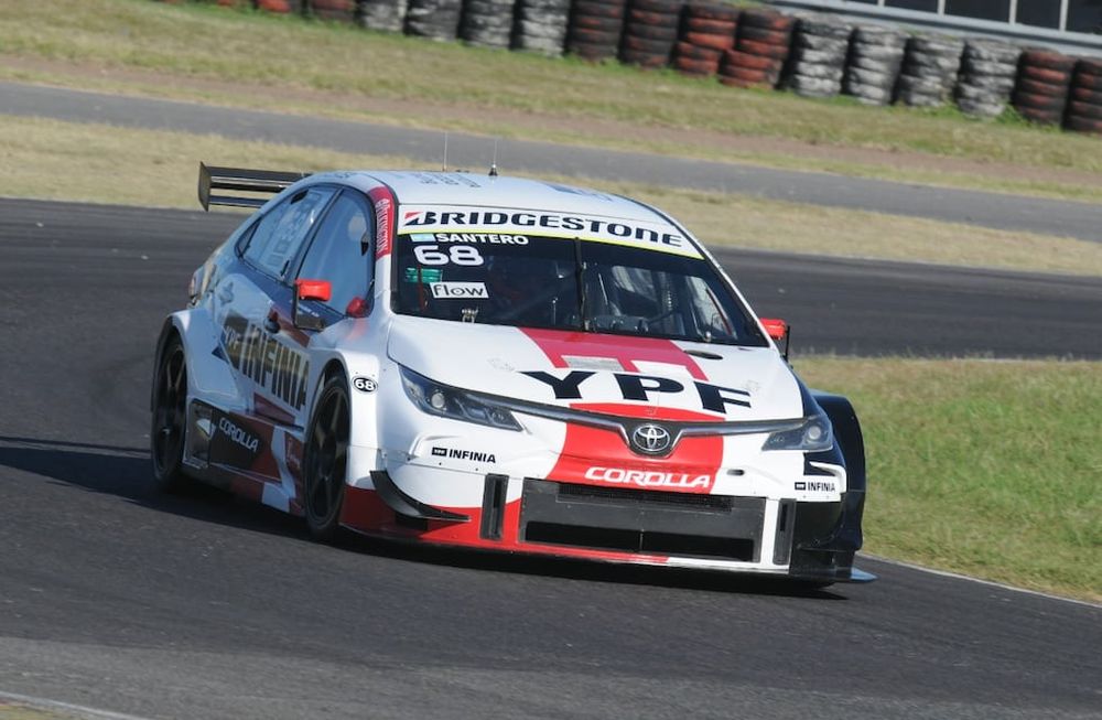 Pernía lidera y Santero es escolta en el campeonato del STC2000