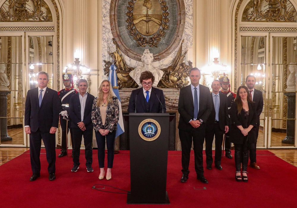 Milei se reunirá con su Gabinete el próximo lunes