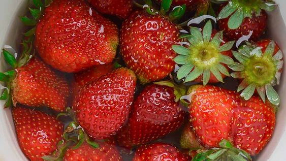 Frutillas: cinco meriendas saludables para disfrutar de esta fruta