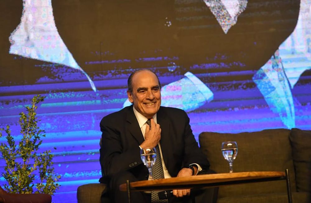 Guillermo Francos en el Coloquio de la Unión Industrial de Córdoba. (Javier Ferreyra / La Voz)