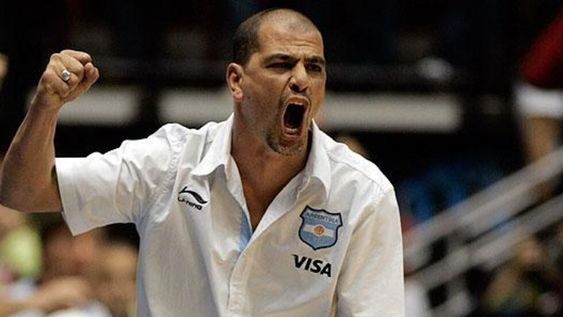 Gritalo, Oveja. Sergio Hernández vuelve a ser el DT de la Selección Argentina de básquet. / Gentileza.