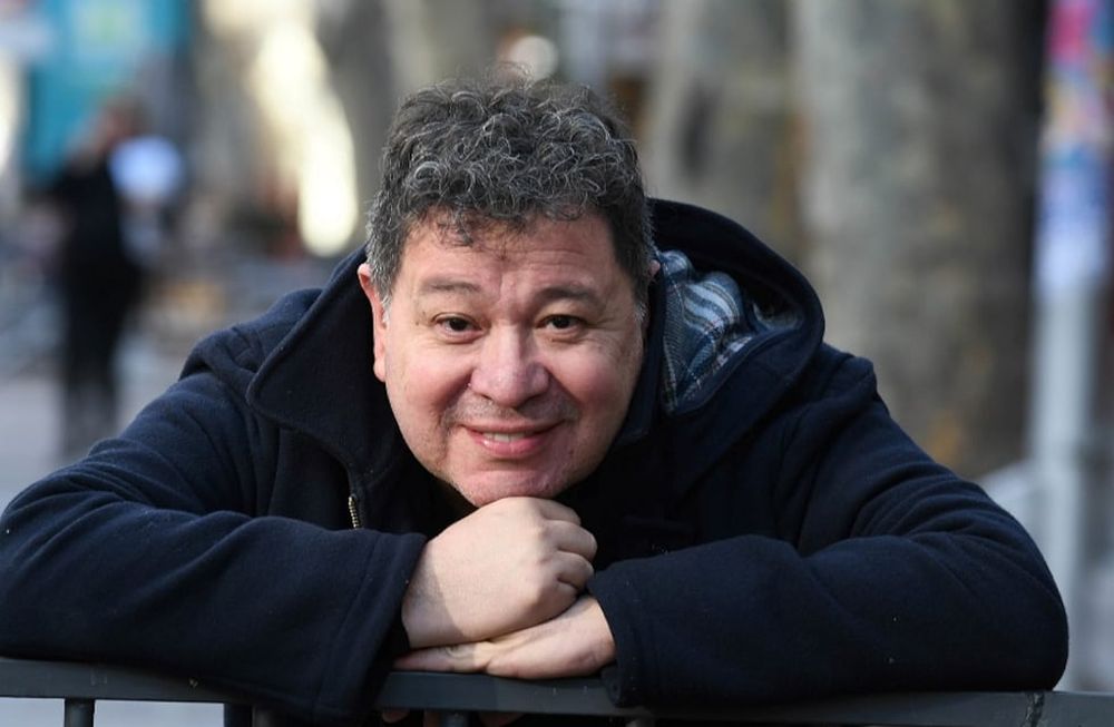 Guillermo Troncoso “El teatro tiene  que incomodar”