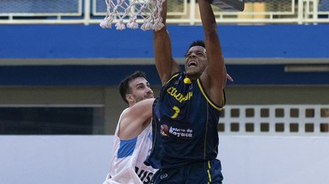 Federico Aguerre (3 puntos) y Martín Fernández (4 Puntos) estuvieron desde el inicio.