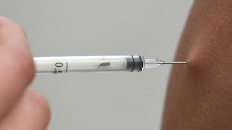 Los Andes | Padres de chicos y adolescentes piden que Argentina acelere la negociación con laboratorios cuyas vacunas están autorizadas en menores de 18 años. Foto: Orlando Pelichotti / Los Andes