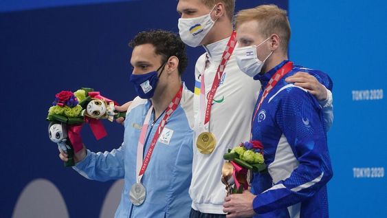Fernando Pipo Carlomagno ganó la medalla plateada en los Juegos Paralímpicos Tokio 2020 tras finalizar segundo en los 100 metros espalda S7.