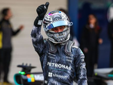 El joven piloto italiano celebra su segunda pole al hilo en la Fórmula Uno. Suzuka rendido a sus pies. El joven piloto italiano celebra su segunda pole al hilo en la Fórmula Uno. Suzuka rendido a sus pies.