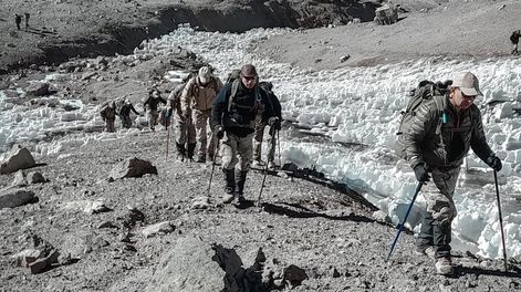 Histórico: una expedición del Ejército Argentino conquistó por primera vez una cumbre brava en el Himalaya