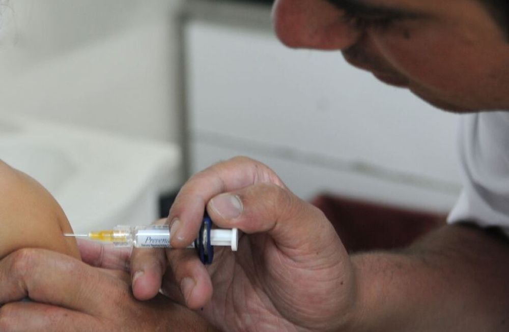 Promulgan la ley que incorpora la vacuna contra la tuberculosis