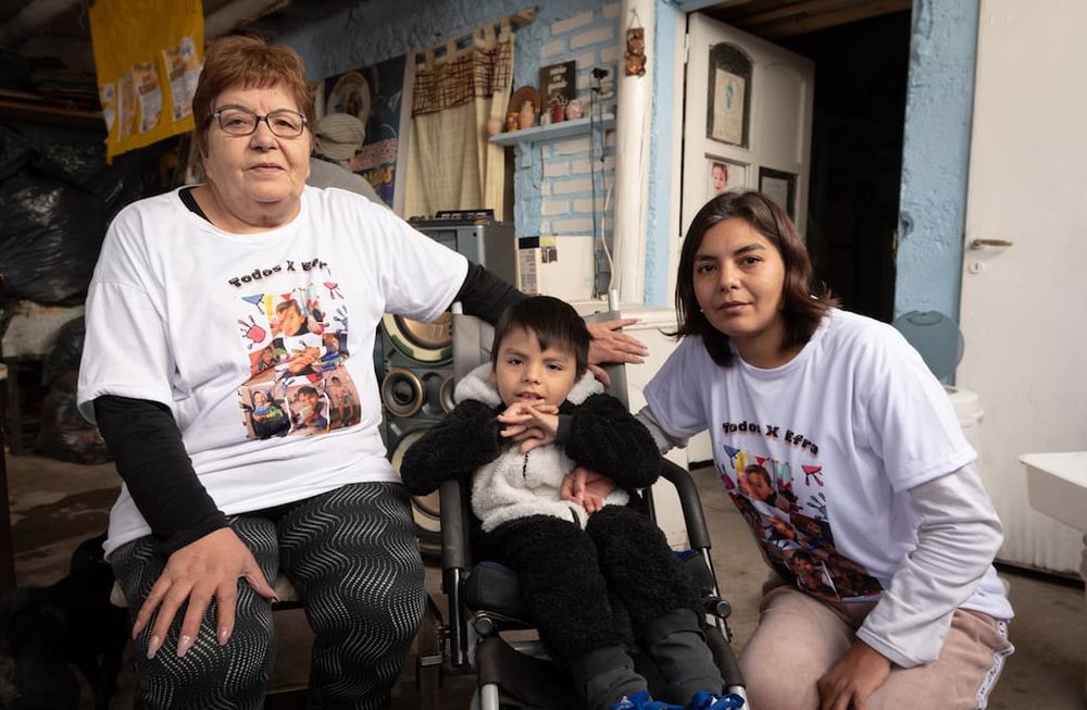 Pura emoción: es mendocina, vive en Inglaterra y ayudará a un niño que necesita de un costoso tratamiento. Foto: Ignacio Blanco / Los Andes
