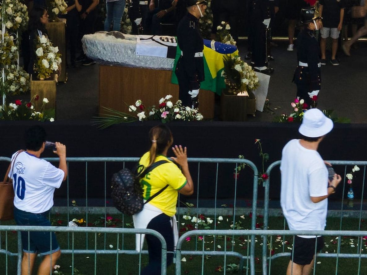 Finaliza el velatorio de Pelé y más de 150.000 personas le rindieron homenaje. / Foto: EFE