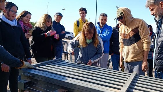 Vecinos de La Favorita recibieron una capacitación sobre un nuevo sistema de construcción sustentable