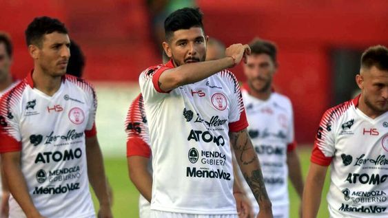 Huracán sufrió otra derrota y se aleja de la punta