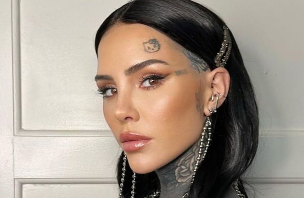 Cande Tinelli se despidió de España con una foto en ropa interior diminuta