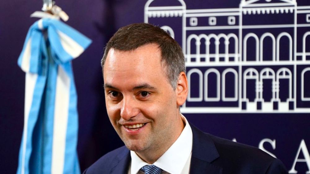 Adorni sumó otra hipoteca: los detalles del préstamo por 100 mil dólares.