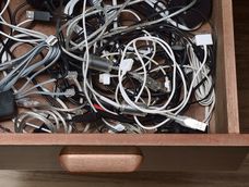 Los cables son una solución práctica para distintos espacios de casa. Los cables son una solución práctica para distintos espacios de casa.