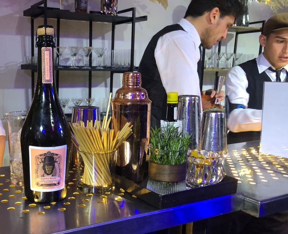 Sombrero Extra Brut Rosé, presente en el cocktail de la Embajada de EEUU 1.jpeg