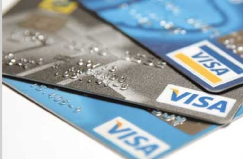 El consumo con tarjeta de crédito en dólares creció casi un 40% en julio
