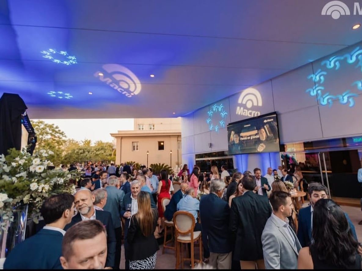 En un brindis de fin de año, Banco Macro reafirmó su compromiso con la provincia de Mendoza