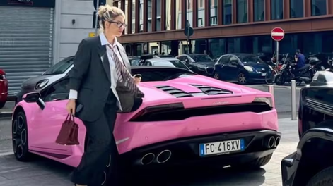 Juicio por divorcio: Revelaron la razón por la que Wanda Nara llegó en un Lamborghini rosado