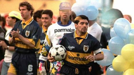 Diego Maradona vistiendo la camiseta de Boca en 1995. / Gentileza.