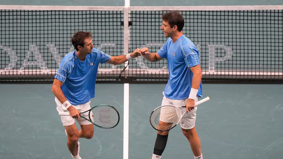 La dupla argentina compuesta por Molteni y Zeballos quieren llevar al equipo argentino a las semifinales.