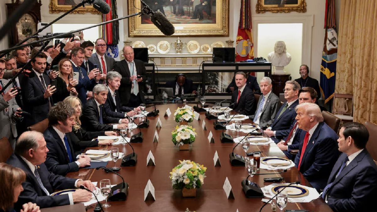 El Gobierno aclaró los dichos de Trump: "La ayuda económica está condicionada a 2027, no a las legislativas"