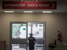 Dos heridos de bala internados en el Hospital Central tendrían relación con un tiroteo en Medrano.