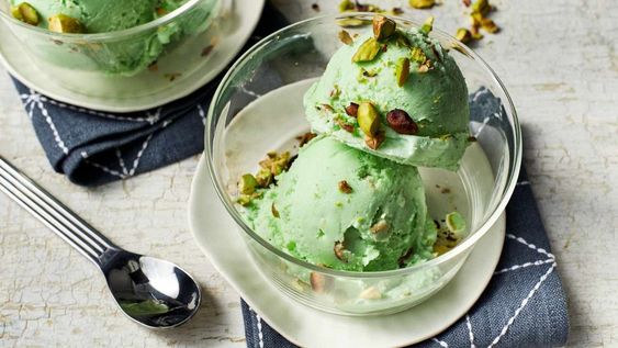 Este receta combina el fruto seco de moda sin agregar azúcar, lo cuál lo hace saludable pero irresistible.&nbsp;