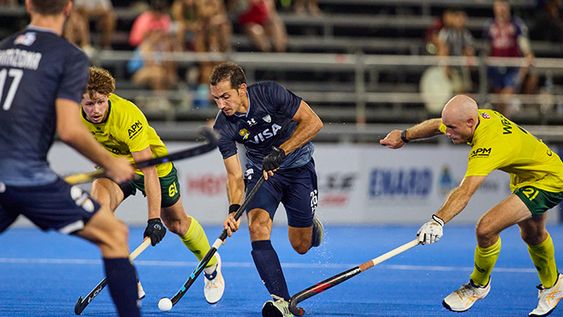 Los Leones con gran jerarquía derrotaron a los Hockeyroos por la cuenta mínima