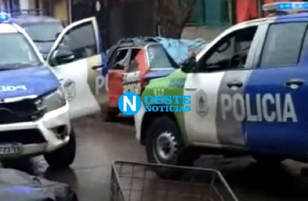 Tras el hecho, los sargentos heridos fueron trasladados al Hospital Bocalandro, en la localidad de Loma Hermosa, donde fueron asistidos por sus lesiones y quedaron en observación y fuera de peligro.