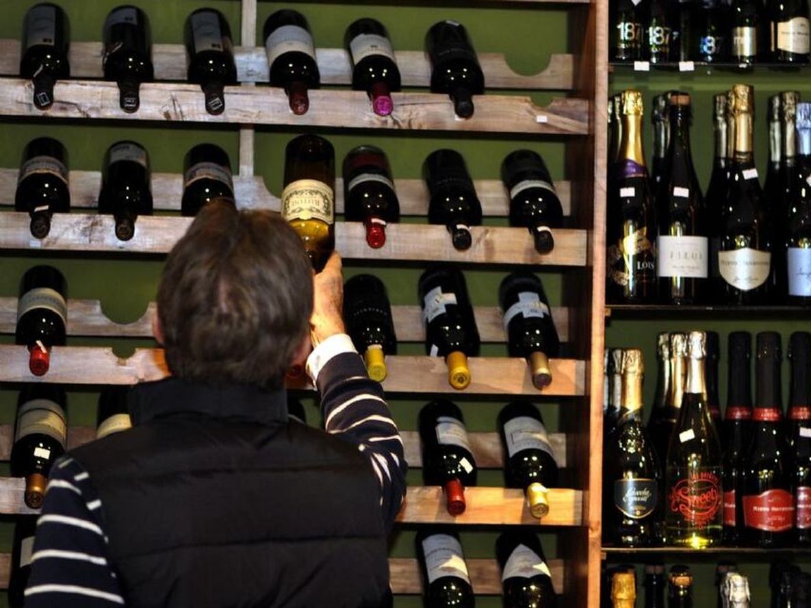 El vino le ganó a la cerveza gracias a las ventas en kioscos y almacenes