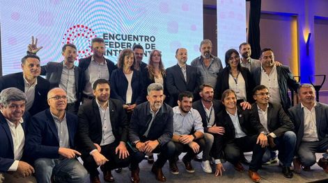 Los Andes | Ulpiano Suárez fue elegido presidente del Foro Nacional de Intendentes radicales