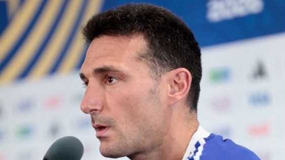 MUNDIAL 2026. Lionel Scaloni se emocionó con la presencia de Martín Palermo en la conferencia de Prensa.&nbsp;