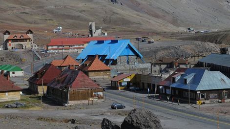 El conjunto se encuentra en las puertas del túnel internacional y junto a los caracoles del antiguo paso Cristo Redentor. | Foto: Los Andes