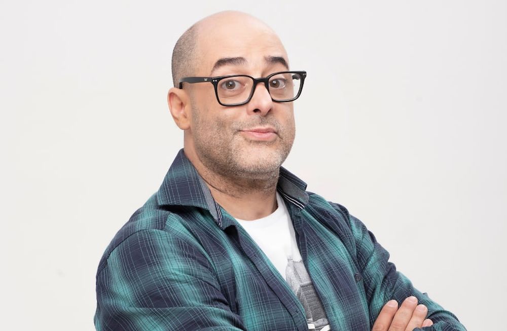 El humorista se encuentra protagonizando su primera obra teatral en la calle Corrientes, a la vez que se sumó al elenco de El primero de nosotros.