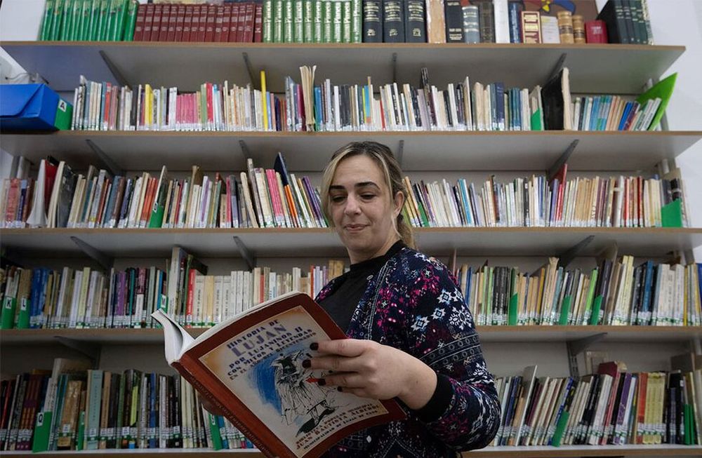 Estado y situación de las Bibliotecas populares de Mendoza. Biblioteca Popular Municipal Juan Bautista Alberdi. Bibliotecaria Neida Madaglia. Foto: Ignacio Blanco / Los Andes