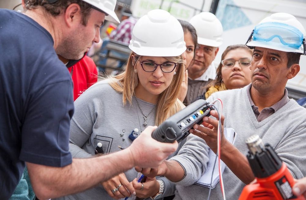 La Fundación YPF invita a quienes quieran capacitarse inscribirse antes del 19 de abril en los cursos de formación técnico profesional.
