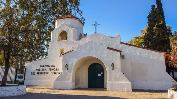 CHACRAS DE CORIA, LUGARES MENDOCINOS, Vecinos quieren declarar Chacras de coria patrimonio provincial.  Iglesia Nuestra Señora del Perpetuo Socorro