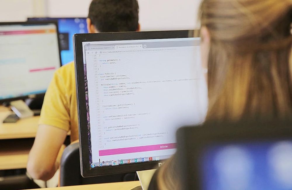 Lanzaron una carrera de programador en General Alvear a través de la Cámara de Comercio local.