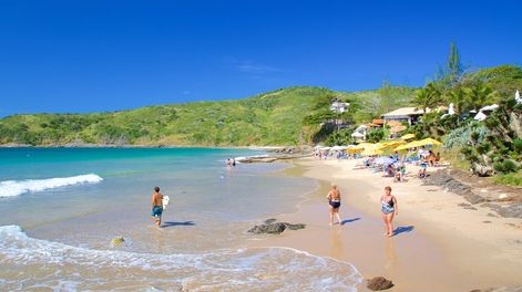 En la foto, Buzios (Brasil) - Con qué conviene pagar si se viaja a Chile o Brasil, ahora que ya no existe el impuesto PAIS