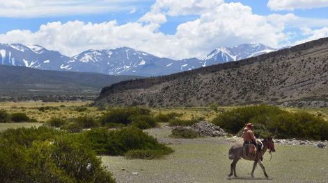 Los Andes | Mapuches de Mendoza: quiénes son, cómo viven y cuáles son sus reclamos.   Puesto Perino, comunidad Lof Malal Pincheira, una de las tantas comunidades Mapuche en el extenso territorio de Malargüe.  Foto: Claudio Gutiérrez  Los Andes