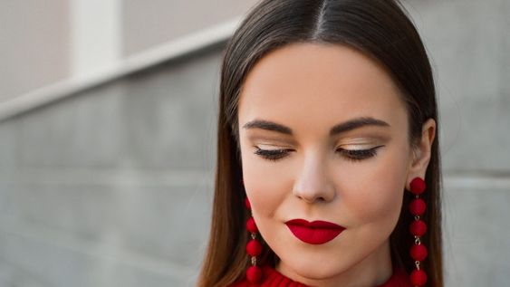 la psicologia revela los tres colores que utilizan las personas menos inteligentes