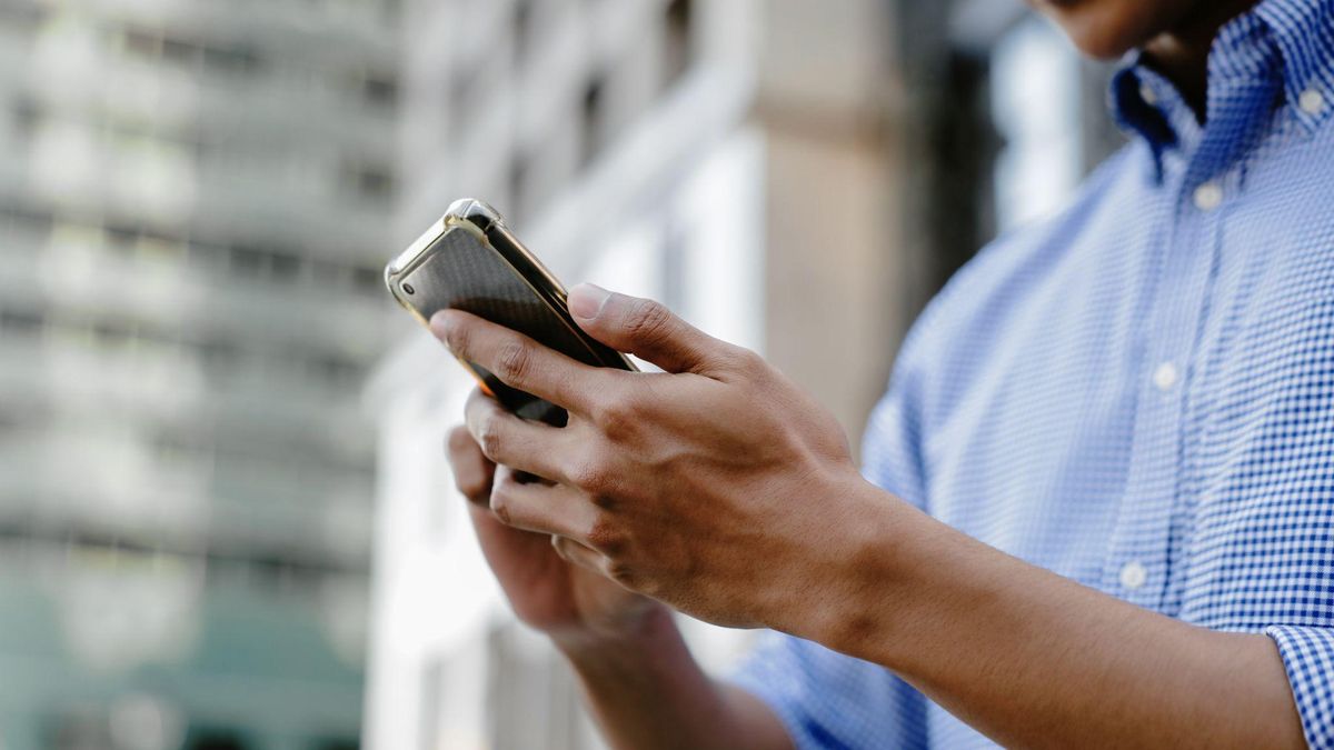 ¿Cómo enviar paquetes de datos a números de América Latina desde Estados Unidos?