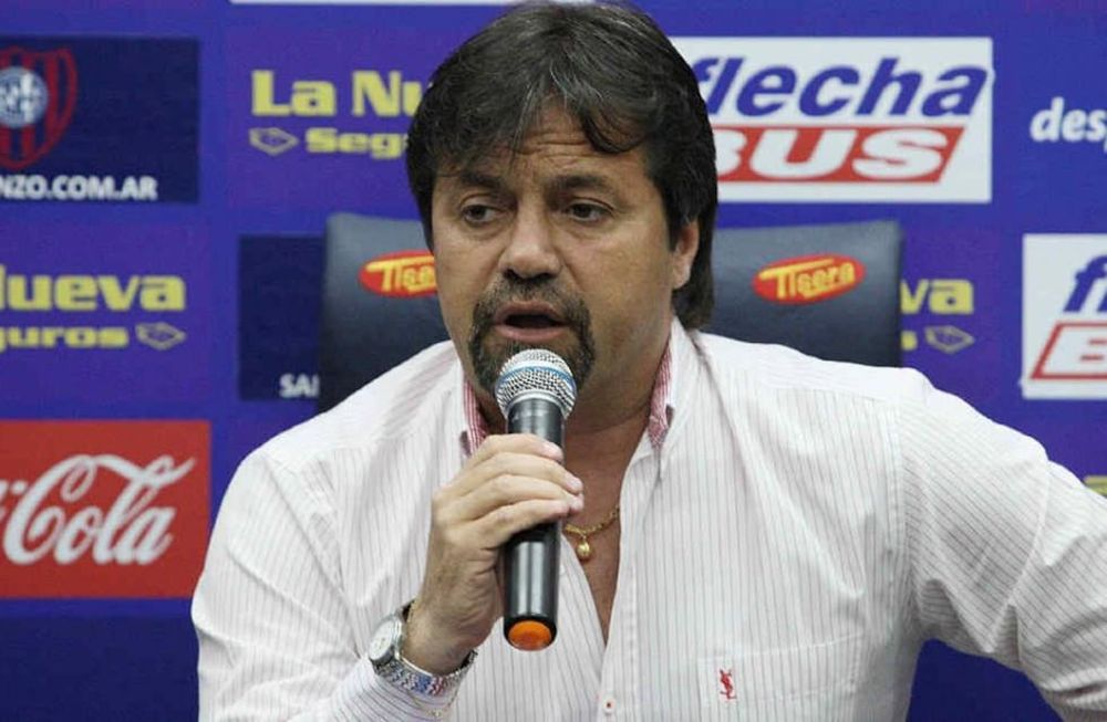 Caruso Lombardi liquidó una vez más a Chiqui Tapia. / Gentileza.