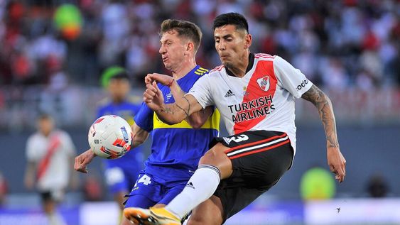 CORONAVIRUS - COVID 19 - ARGENTINA. Superclasico entre River y Boca. Clarín