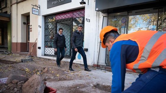 Ulpiano Suarez recorrió las obras de avenida Colón