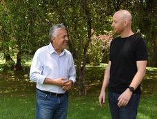 El gobernador Alfredo Cornejo celebró la vuelta de Esteban Allasino a Cambia Mendoza.&nbsp;