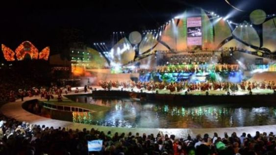 La Fiesta Nacional de la Vendimia 2022 volverá a ser presencial. Tendrá 3 noches, se mantendrán todas las celebraciones y habrá carpas de vacunación contra el Covid-19 en el teatro griego.
